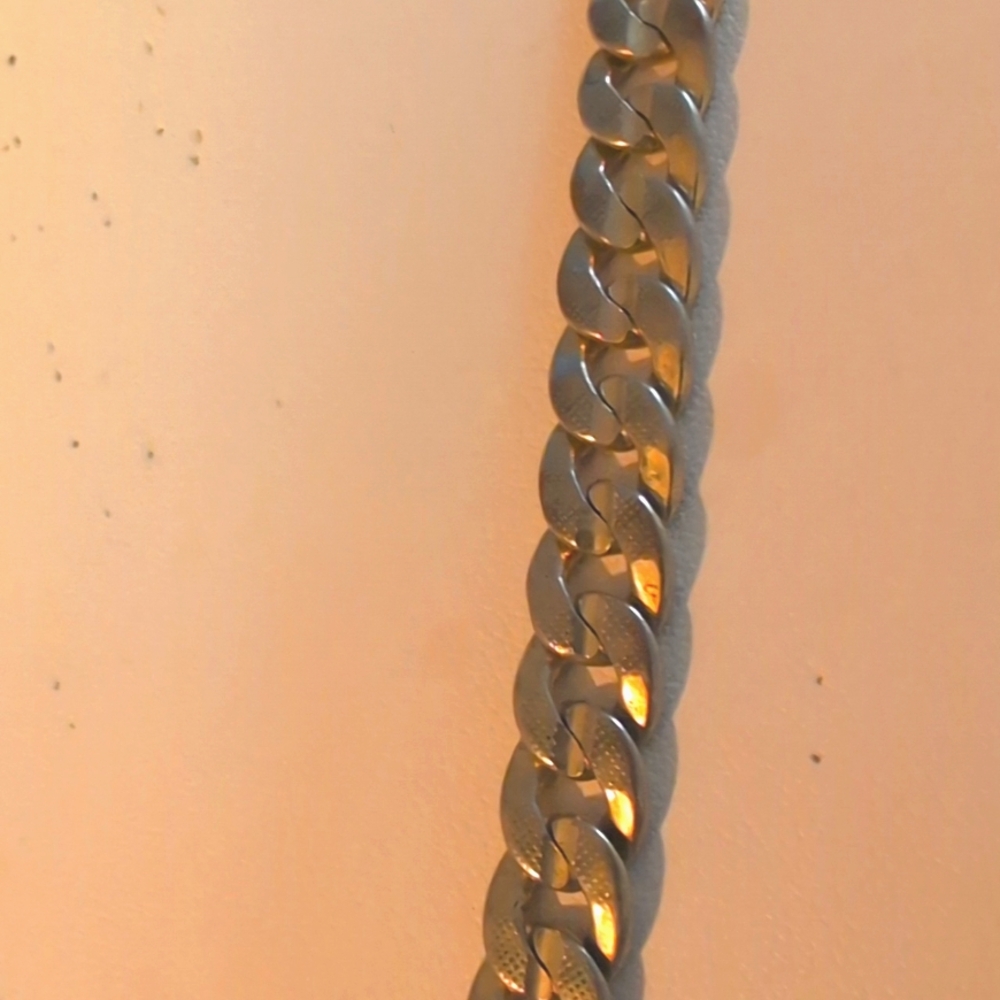 Cuban neck 24k gold bonded - Picture 2 of 3